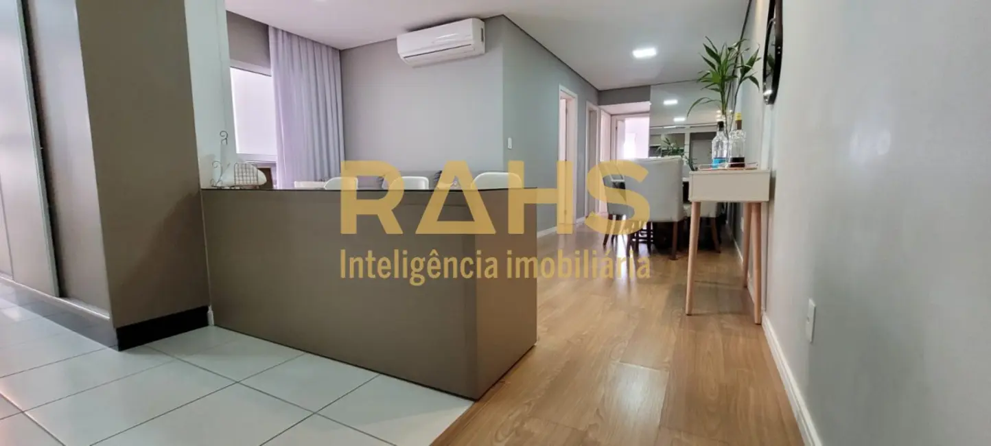 Foto 4 de Apartamento com 3 quartos à venda, 93m2 em Costa e Silva, Joinville - SC