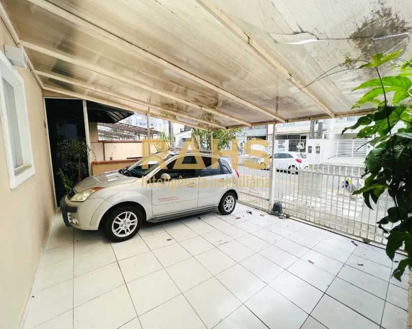 Foto 9 de Casa com 3 quartos à venda, 109m2 em Jardim Sofia, Joinville - SC