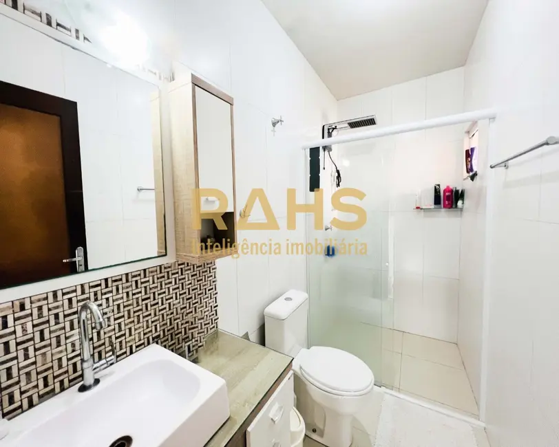 Foto 7 de Casa com 3 quartos à venda, 109m2 em Jardim Sofia, Joinville - SC