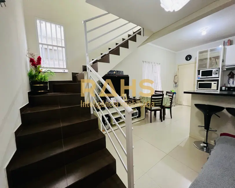 Foto 1 de Casa com 3 quartos à venda, 81m2 em Boa Vista, Joinville - SC