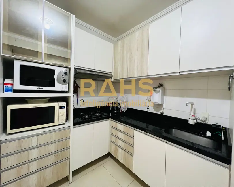 Foto 8 de Casa com 3 quartos à venda, 81m2 em Boa Vista, Joinville - SC