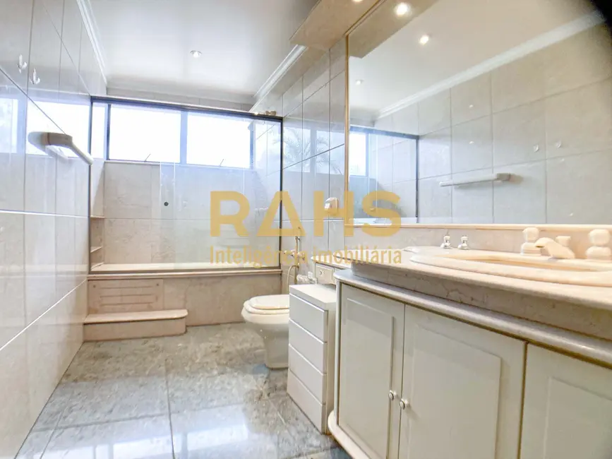 Foto 5 de Apartamento com 4 quartos à venda, 362m2 em Anita Garibaldi, Joinville - SC