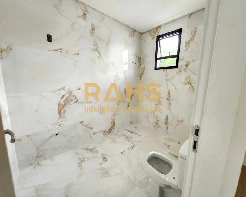 Foto 8 de Casa de Condomínio com 3 quartos à venda, 200m2 em Vila Nova, Joinville - SC