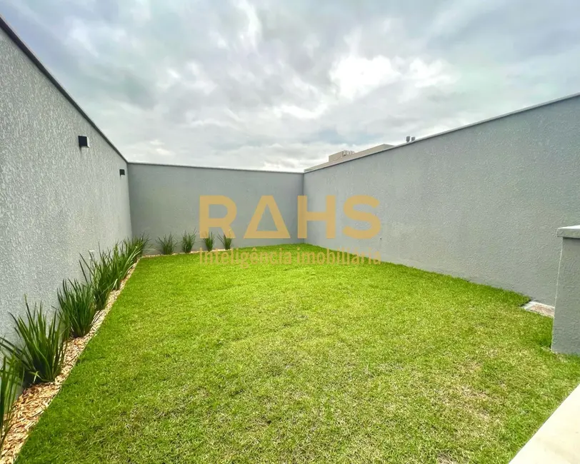 Foto 4 de Casa com 3 quartos à venda, 163m2 em Jardim Sofia, Joinville - SC