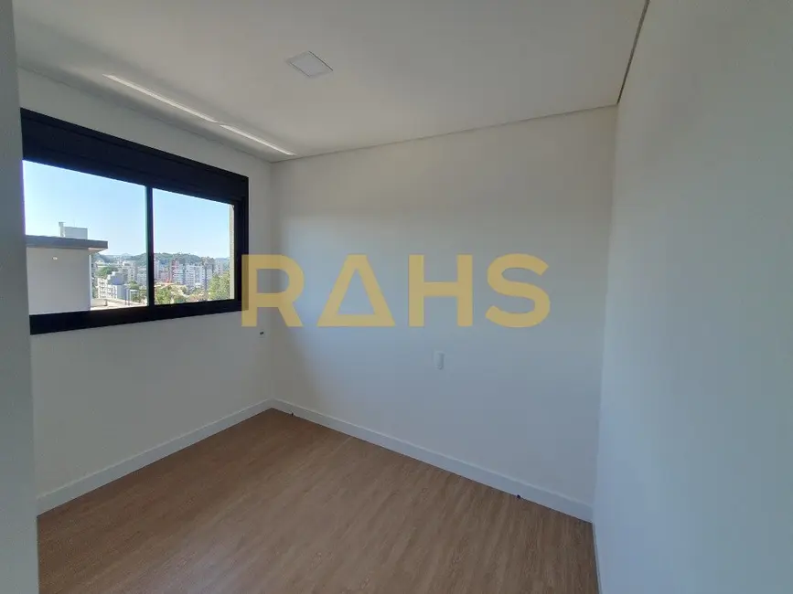 Foto 4 de Apartamento com 3 quartos à venda, 90m2 em Anita Garibaldi, Joinville - SC