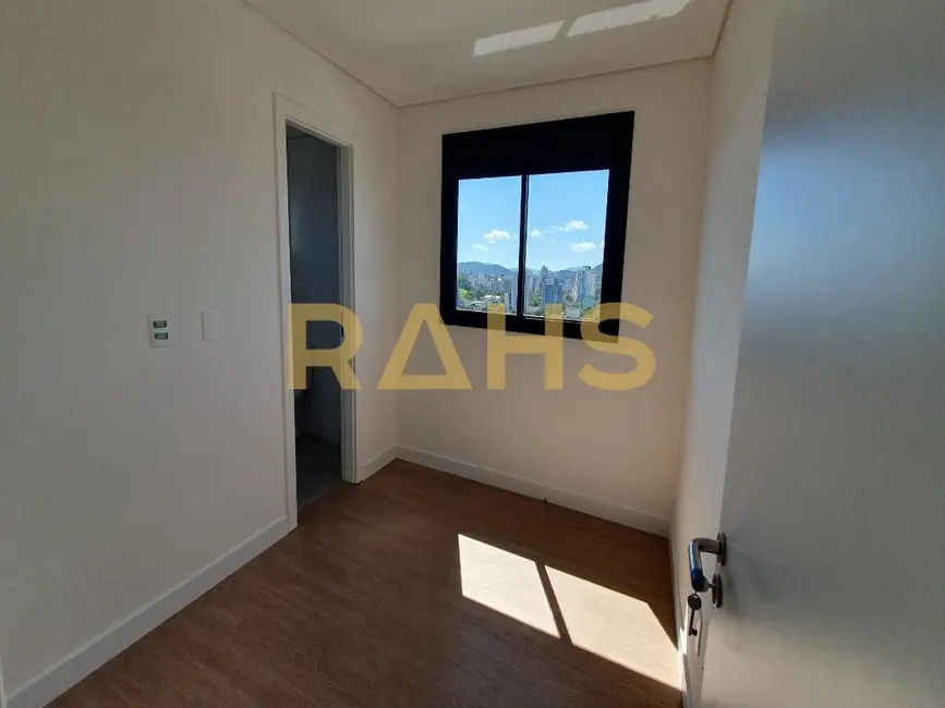 Foto 6 de Apartamento com 3 quartos à venda, 90m2 em Anita Garibaldi, Joinville - SC