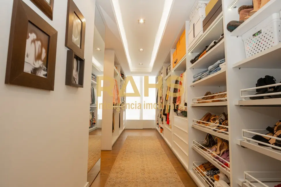 Foto 7 de Cobertura com 4 quartos à venda, 500m2 em Atiradores, Joinville - SC