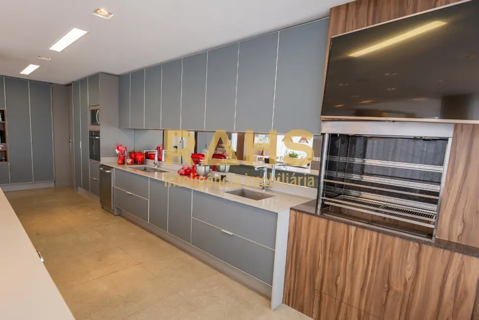 Foto 2 de Cobertura com 4 quartos à venda, 500m2 em Atiradores, Joinville - SC