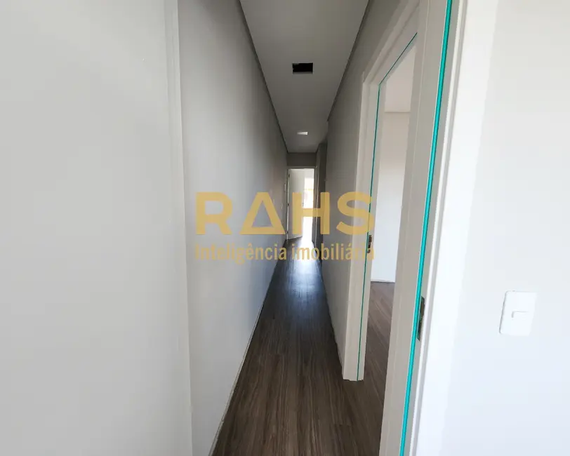 Foto 7 de Casa com 3 quartos à venda, 108m2 em Bucarein, Joinville - SC