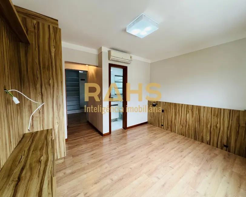 Foto 8 de Apartamento com 3 quartos à venda, 124m2 em América, Joinville - SC
