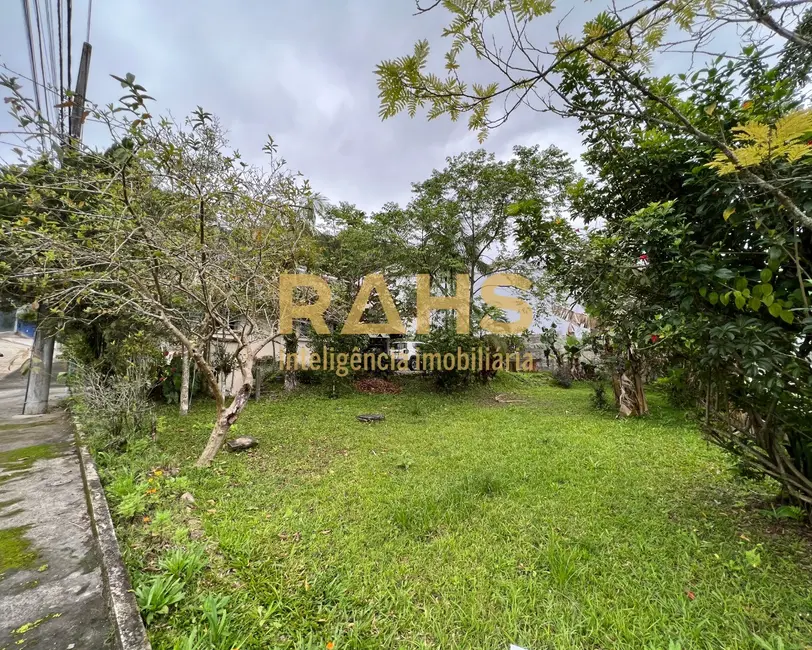 Foto 3 de Terreno / Lote à venda em Glória, Joinville - SC