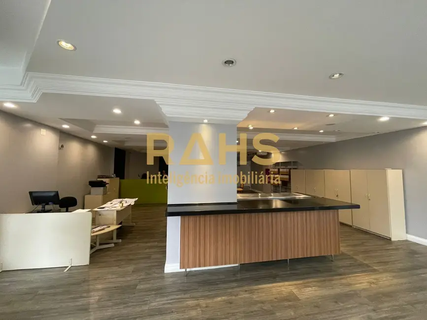 Sala Comercial à venda, 180m2 em Centro, Joinville, SC - imagem 1 Foto 1 de Sala Comercial à venda, 180m2 em Centro, Joinville, SC