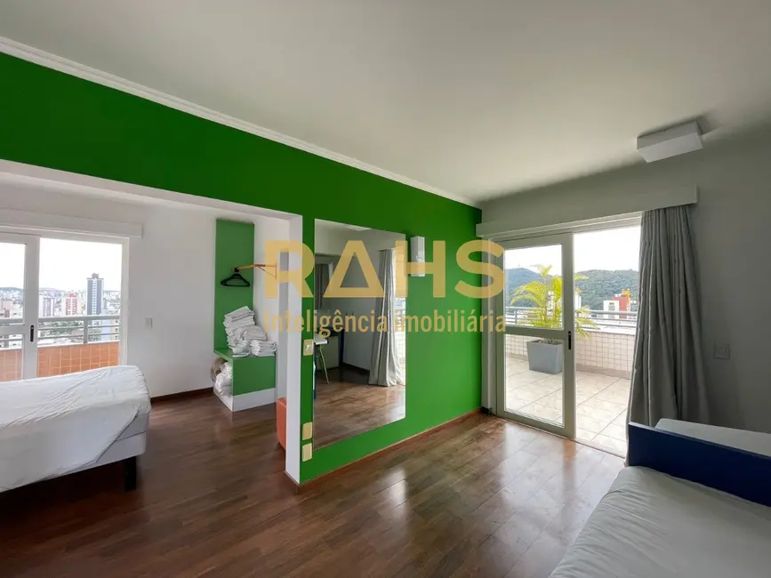 Foto 1 de Apartamento com 1 quarto à venda, 67m2 em Centro, Joinville - SC