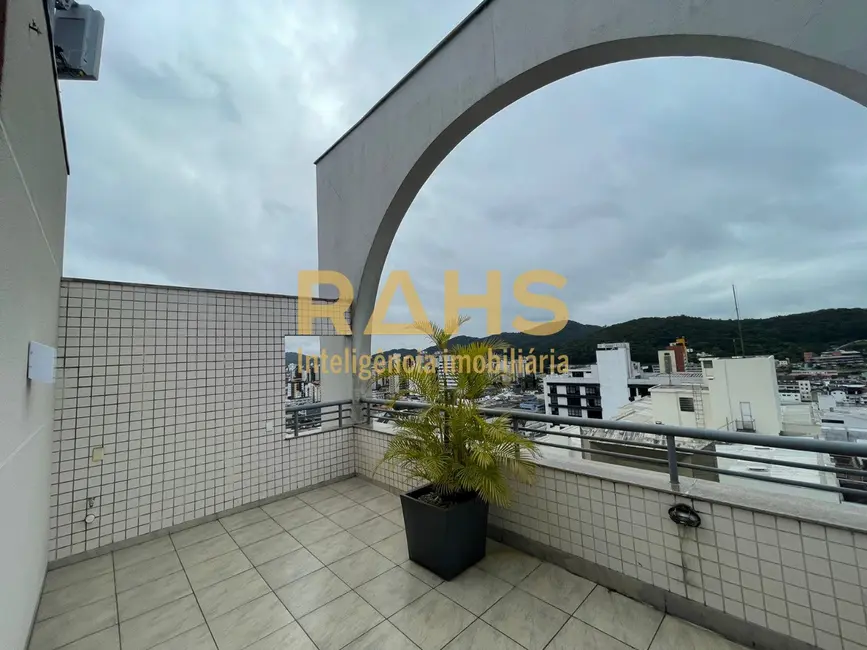 Foto 8 de Apartamento com 1 quarto à venda, 67m2 em Centro, Joinville - SC