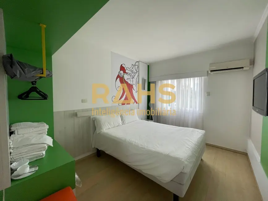 Foto 3 de Apartamento com 1 quarto à venda, 31m2 em Centro, Joinville - SC