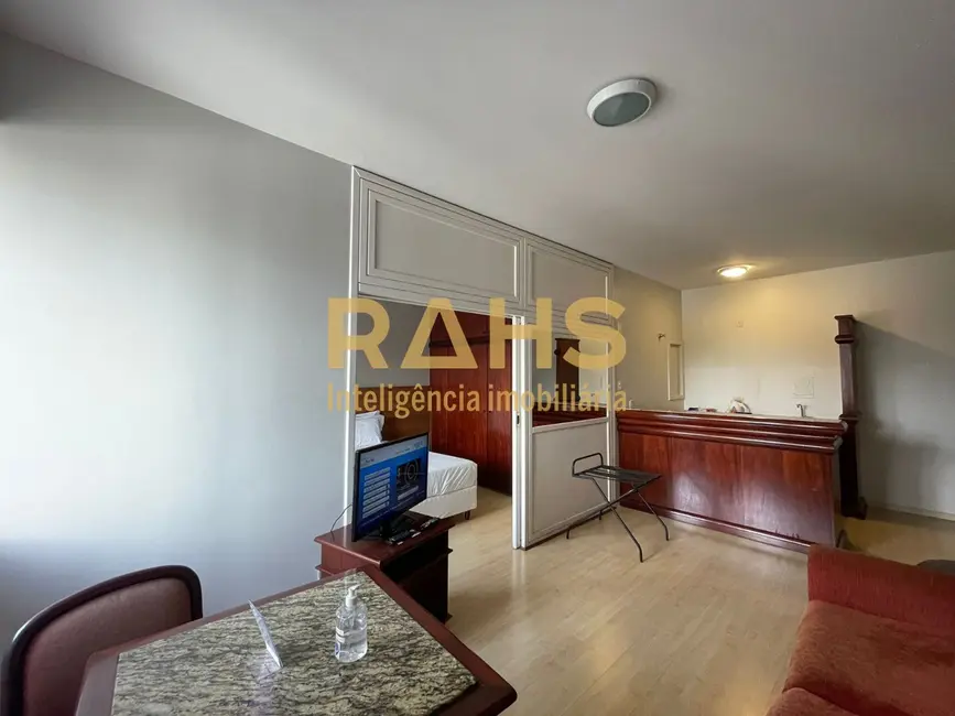 Foto 2 de Apartamento com 1 quarto à venda, 41m2 em América, Joinville - SC