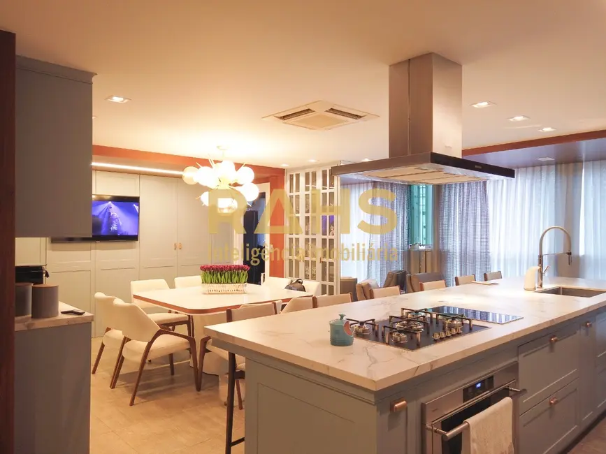 Foto 7 de Apartamento com 3 quartos à venda, 251m2 em Atiradores, Joinville - SC