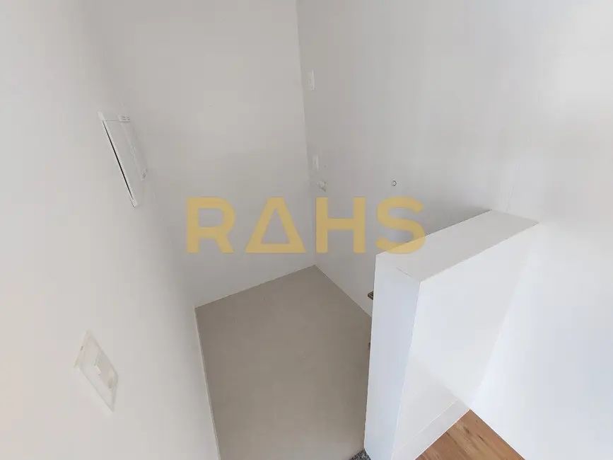 Apartamento com 3 quartos à venda, 85m2 em Centro, Joinville - SC - imagem 8 Foto 8 de Apartamento com 3 quartos à venda, 85m2 em Centro, Joinville - SC