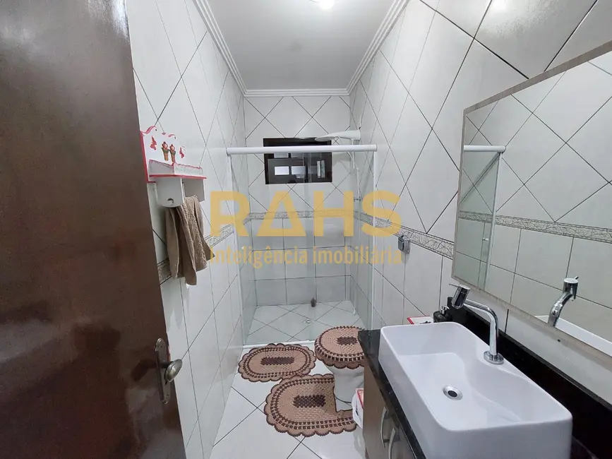 Foto 7 de Casa com 4 quartos à venda, 175m2 em Vila Nova, Joinville - SC