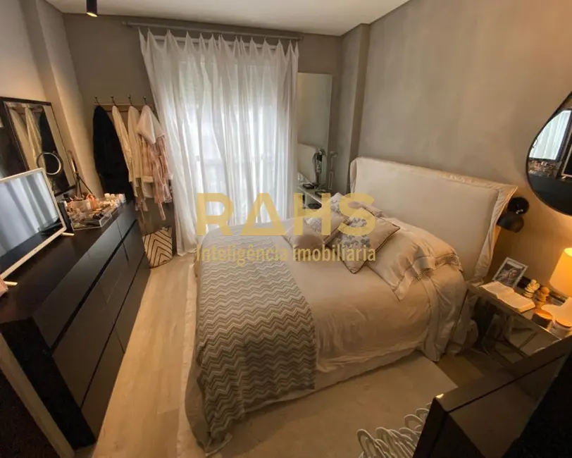 Foto 2 de Apartamento com 3 quartos à venda, 104m2 em América, Joinville - SC