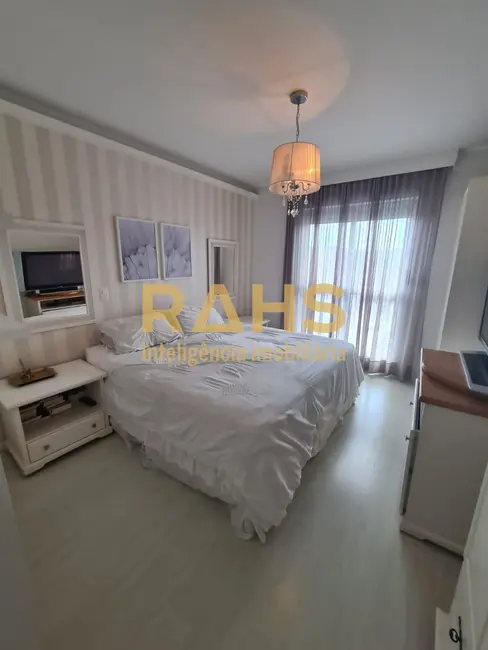 Foto 4 de Apartamento com 3 quartos à venda, 139m2 em Atiradores, Joinville - SC