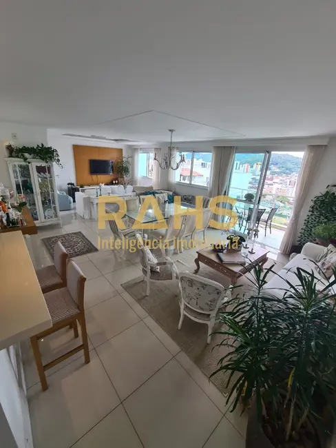 Foto 3 de Apartamento com 3 quartos à venda, 139m2 em Atiradores, Joinville - SC