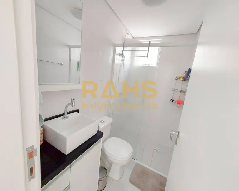 Foto 4 de Apartamento com 2 quartos à venda, 68m2 em Floresta, Joinville - SC