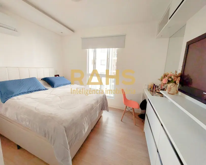Foto 2 de Apartamento com 2 quartos à venda, 68m2 em Floresta, Joinville - SC