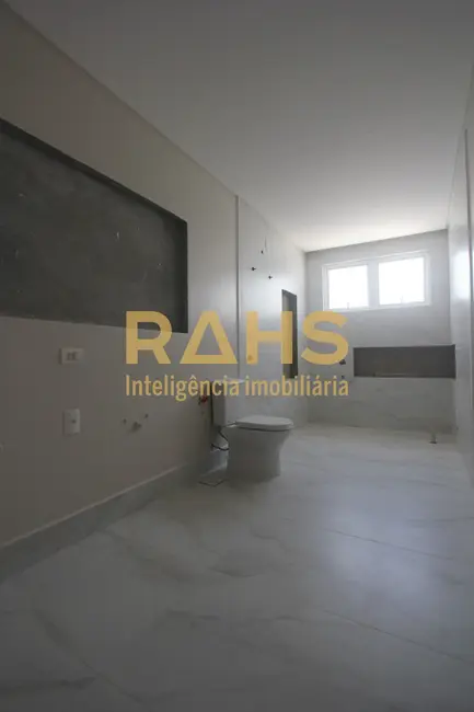 Foto 7 de Cobertura com 4 quartos à venda, 344m2 em Santo Antônio, Joinville - SC