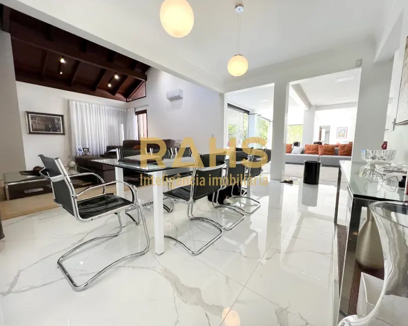 Foto 7 de Casa de Condomínio com 4 quartos à venda, 480m2 em Glória, Joinville - SC