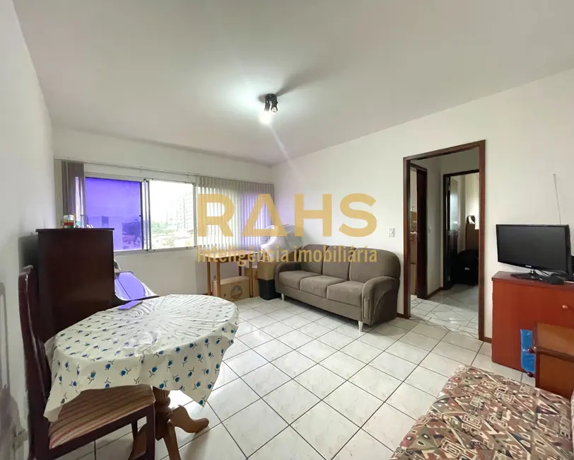 Foto 8 de Apartamento com 2 quartos à venda, 71m2 em Bucarein, Joinville - SC