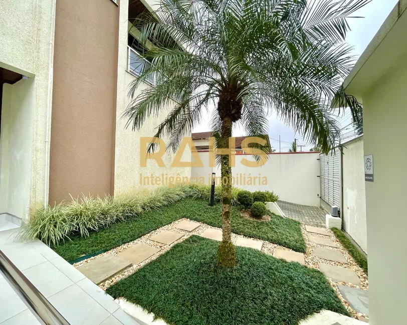 Foto 9 de Apartamento com 2 quartos à venda, 71m2 em Bucarein, Joinville - SC