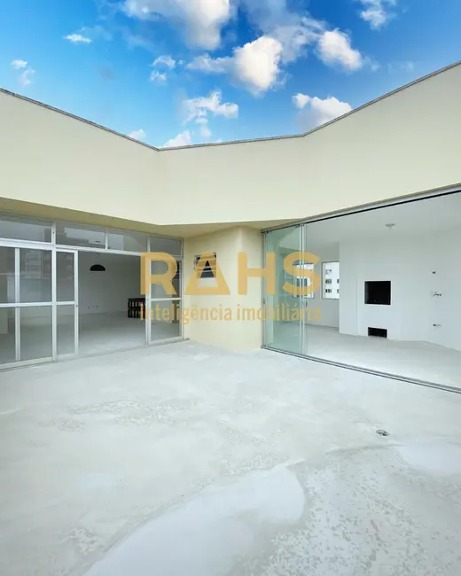 Foto 7 de Cobertura com 4 quartos à venda, 236m2 em Anita Garibaldi, Joinville - SC