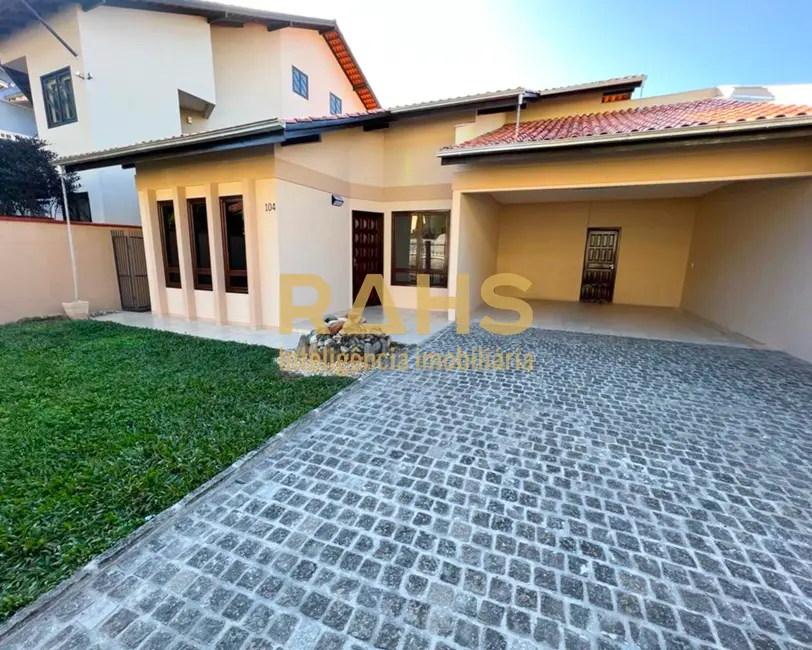 Foto 8 de Casa com 3 quartos à venda, 160m2 em Costa e Silva, Joinville - SC