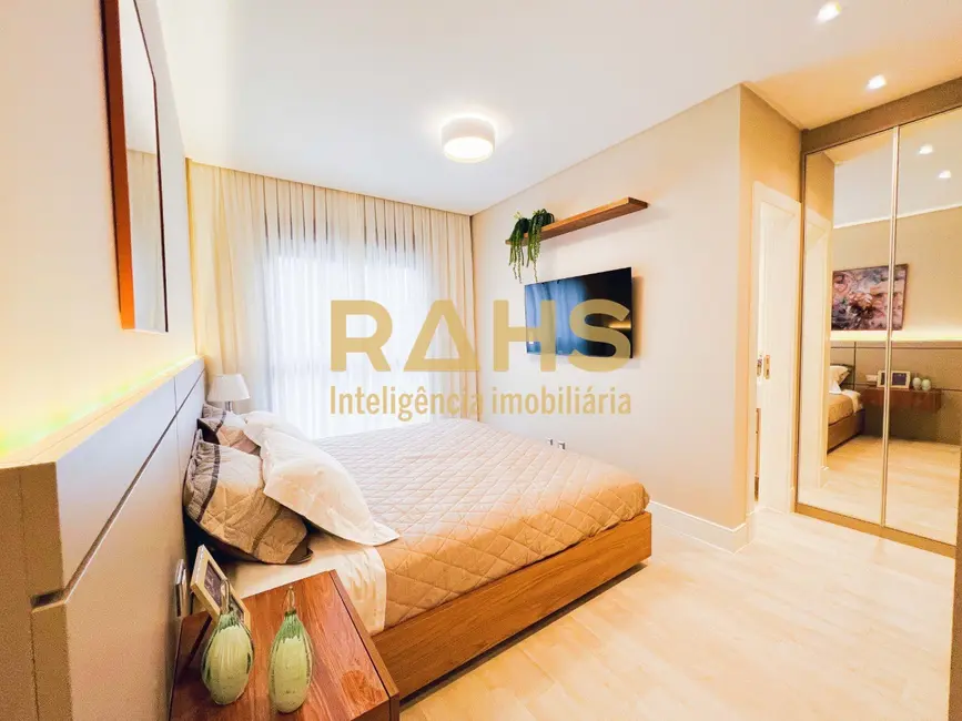 Apartamento com 3 quartos à venda, 123m2 em Atiradores, Joinville - SC - imagem 5 Foto 5 de Apartamento com 3 quartos à venda, 123m2 em Atiradores, Joinville - SC