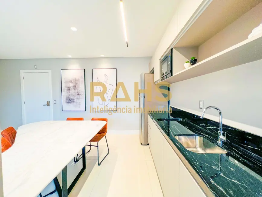 Foto 7 de Apartamento com 2 quartos à venda, 81m2 em Atiradores, Joinville - SC