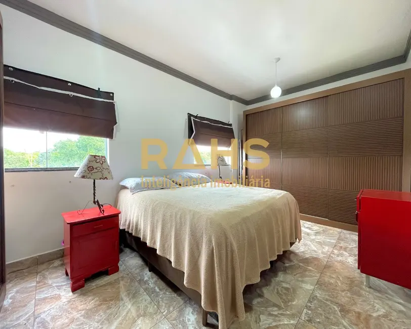 Foto 7 de Apartamento com 2 quartos à venda, 64m2 em Espinheiros, Joinville - SC