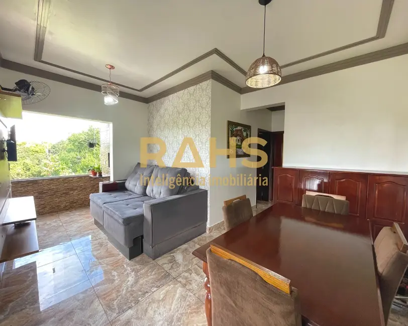 Foto 2 de Apartamento com 2 quartos à venda, 64m2 em Espinheiros, Joinville - SC