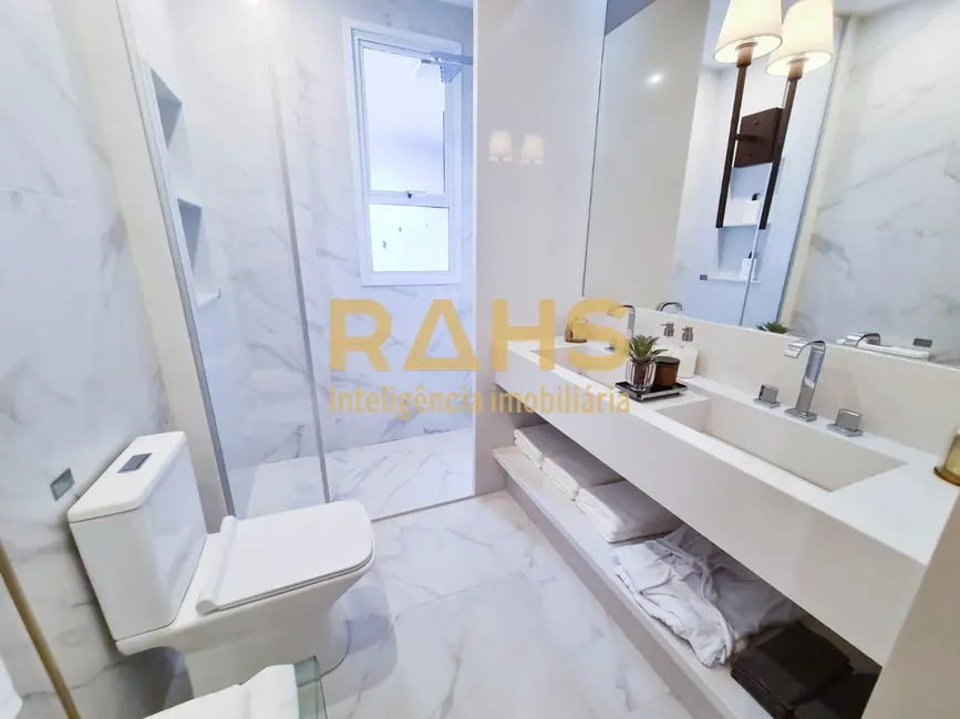 Foto 9 de Apartamento com 3 quartos à venda, 160m2 em América, Joinville - SC