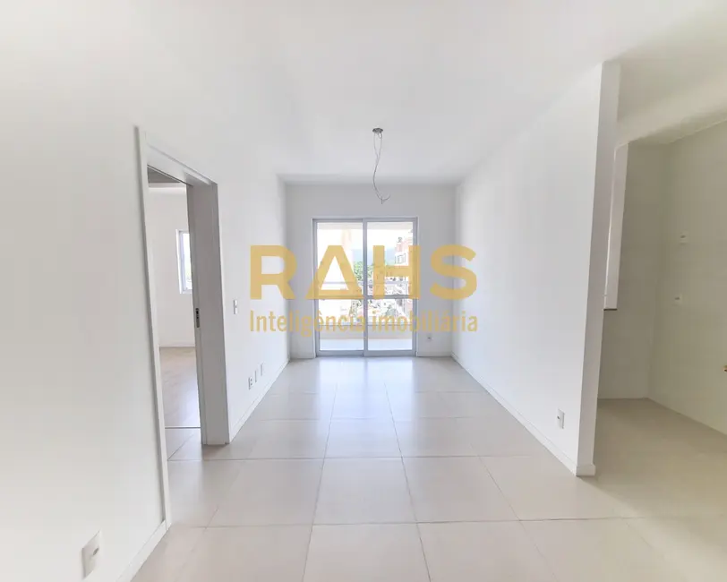 Foto 2 de Apartamento com 2 quartos à venda, 80m2 em Costa e Silva, Joinville - SC