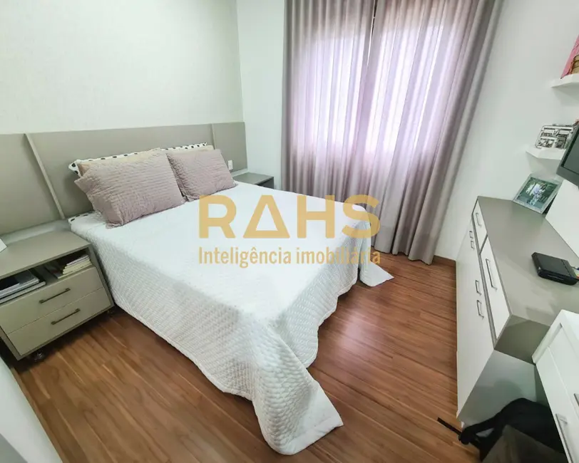 Foto 5 de Apartamento com 3 quartos à venda, 87m2 em Anita Garibaldi, Joinville - SC