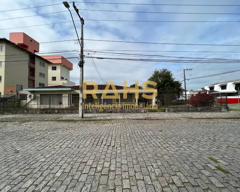 Foto 1 de Terreno / Lote à venda em Bucarein, Joinville - SC