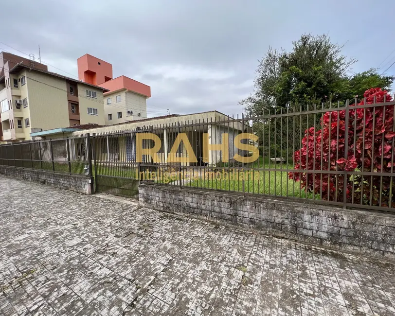 Foto 3 de Terreno / Lote à venda em Bucarein, Joinville - SC