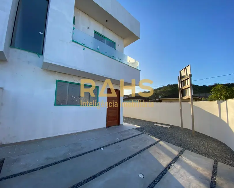 Foto 1 de Casa com 3 quartos à venda, 93m2 em Aventureiro, Joinville - SC