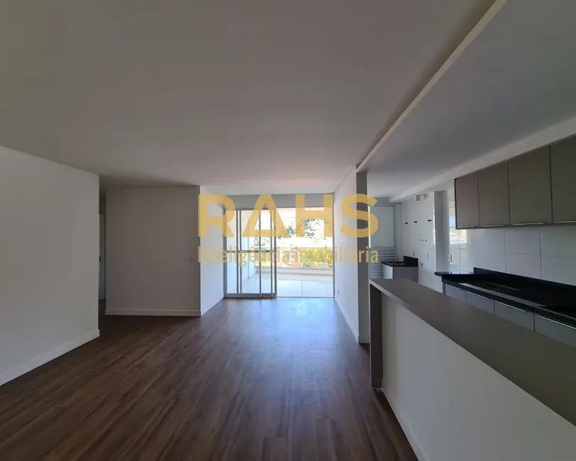 Apartamento com 3 quartos à venda, 121m2 em América, Joinville - SC - imagem 8 Foto 8 de Apartamento com 3 quartos à venda, 121m2 em América, Joinville - SC