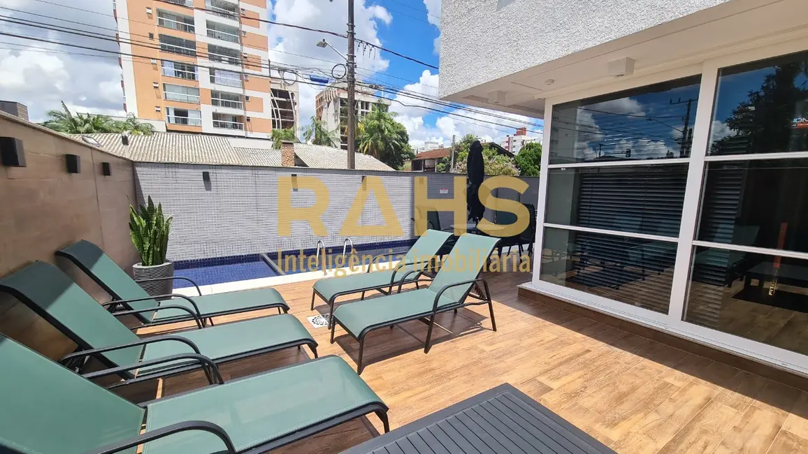 Foto 9 de Apartamento com 3 quartos à venda, 185m2 em Santo Antônio, Joinville - SC