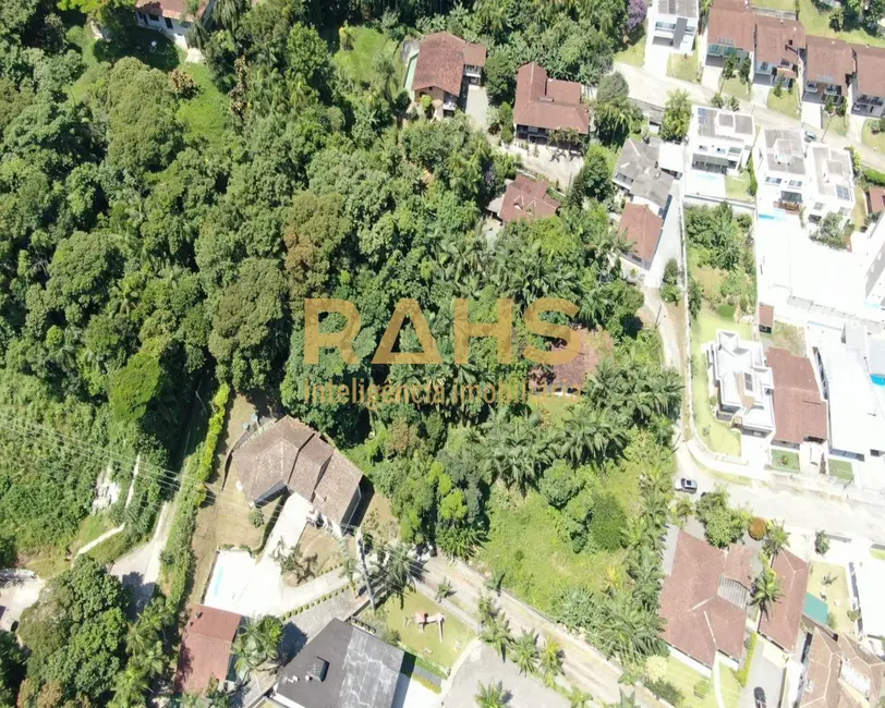 Foto 11 de Terreno / Lote à venda em Glória, Joinville - SC