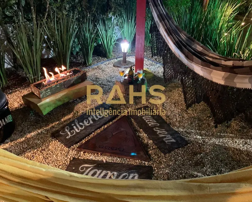 Casa de Condomínio com 4 quartos à venda, 426m2 em Saguaçu, Joinville - SC - imagem 6 Foto 6 de Casa de Condomínio com 4 quartos à venda, 426m2 em Saguaçu, Joinville - SC