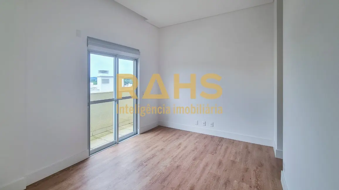 Foto 8 de Cobertura com 3 quartos à venda, 288m2 em Atiradores, Joinville - SC