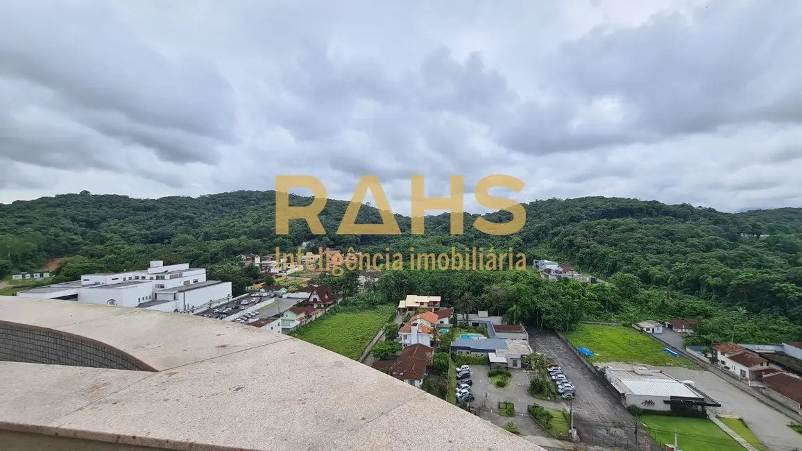 Foto 4 de Cobertura com 3 quartos à venda, 288m2 em Atiradores, Joinville - SC